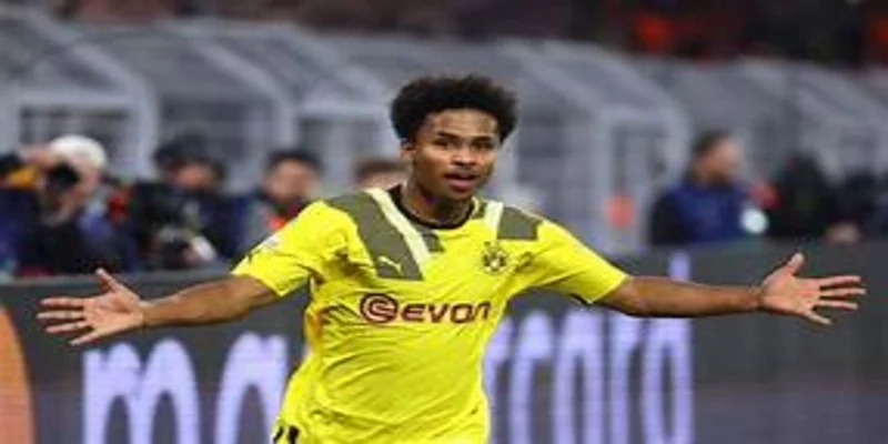 Karim Adeyemi - Ngôi sao tuyển Đức theo màu áo Dortmund